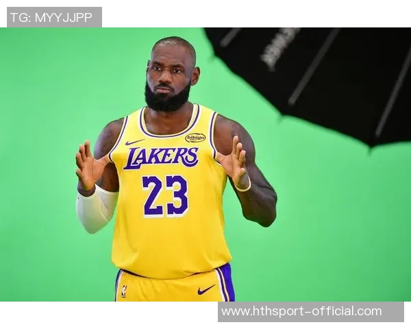 詹姆斯谈本赛季进步球员马克西与杰伦约翰逊引人注目 詹姆斯谈本赛季进步球员马克西与杰伦约翰逊引人注目